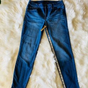 1822 Denim Skinny Jeans!